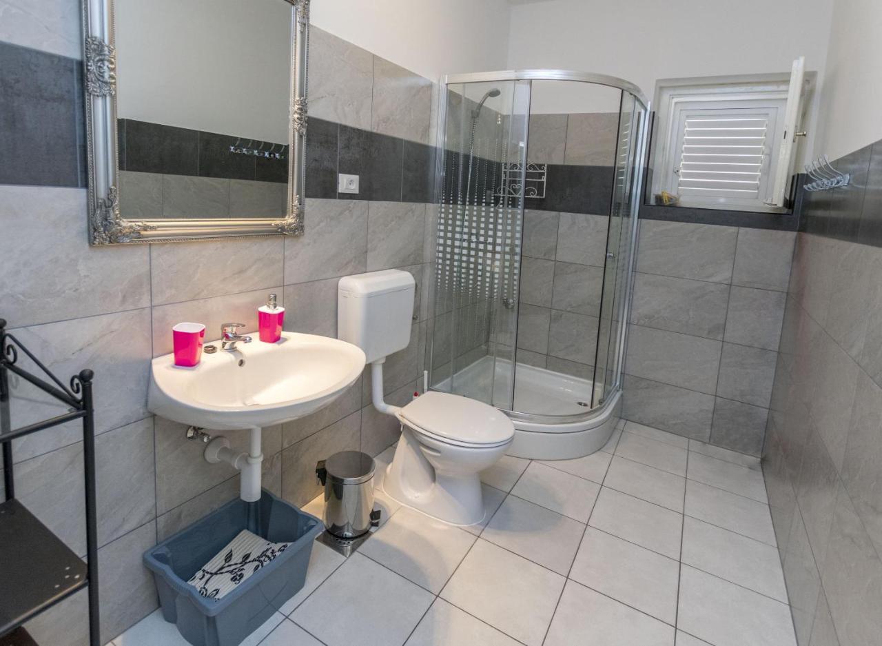Apartments Zmika Primošten Zewnętrze zdjęcie